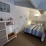 Petite Maison Proche De L'océan Avec Piscine Chauffée, Jardin Privé Et Parking - St Hilaire De Riez - Fr-1-224c-292 Hébergement de vacances *