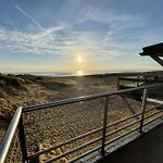 Petite Maison Proche De L'ocean Avec Piscine Chauffee, Jardin Prive Et Parking - St Hilaire De Riez - Fr-1-224c-292 Feriehus Saint-Hilaire-de-Riez