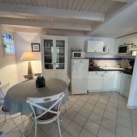 Petite Maison Proche De L'ocean Avec Piscine Chauffee, Jardin Prive Et Parking - St Hilaire De Riez - Fr-1-224c-292