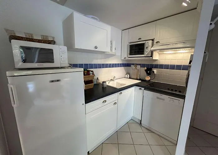 Petite Maison Proche De L'océan Avec Piscine Chauffée, Jardin Privé Et Parking - St Hilaire De Riez - Fr-1-224c-292 Hébergement de vacances