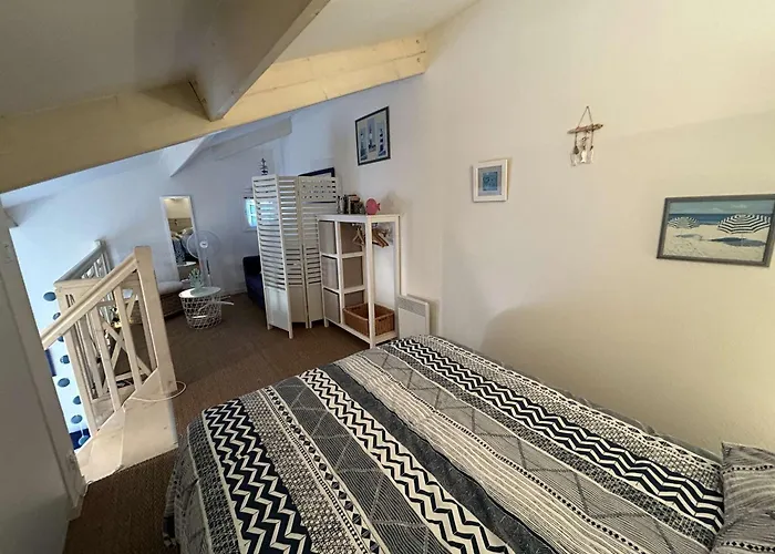 Petite Maison Proche De L'océan Avec Piscine Chauffée, Jardin Privé Et Parking - St Hilaire De Riez - Fr-1-224c-292 *