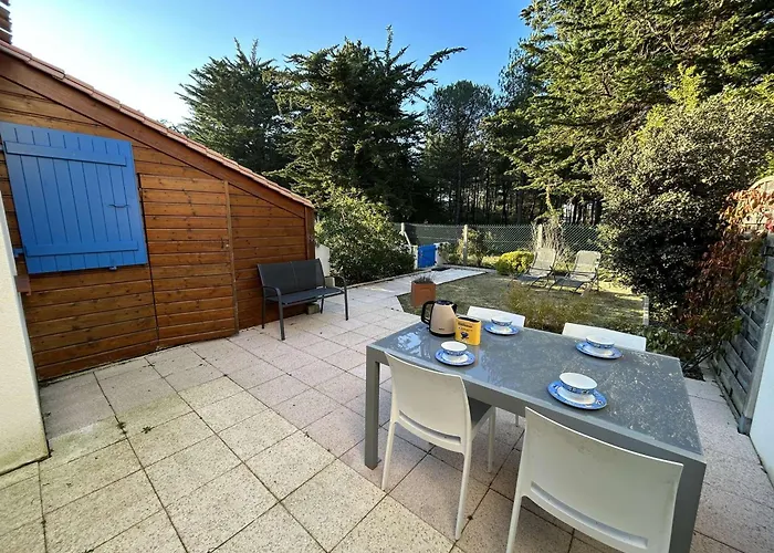 Petite Maison Proche De L'océan Avec Piscine Chauffée, Jardin Privé Et Parking - St Hilaire De Riez - Fr-1-224c-292